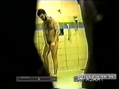 Chubold v1929 men club showers 