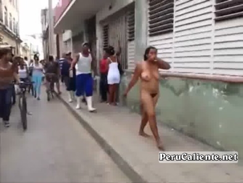Cubana desnuda en la habana 