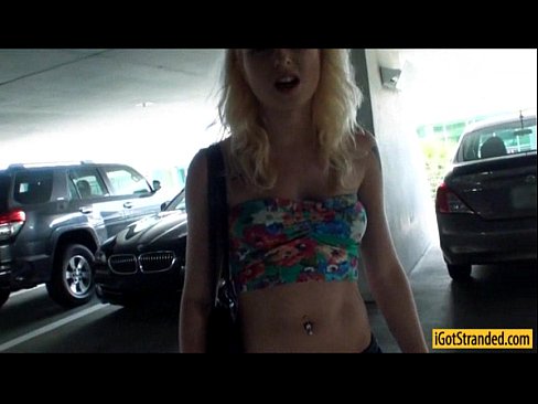 Teen blonde slut stacie fucked at the backseat of a car 